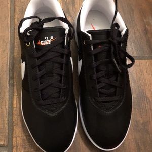 Nike Cortez G Womens Golf Shoe